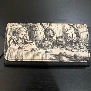 NWT Loungefly original Alice In Wonderland long wallet.